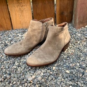 Sam Edelman “Petty Boots” in Tan - Size 8